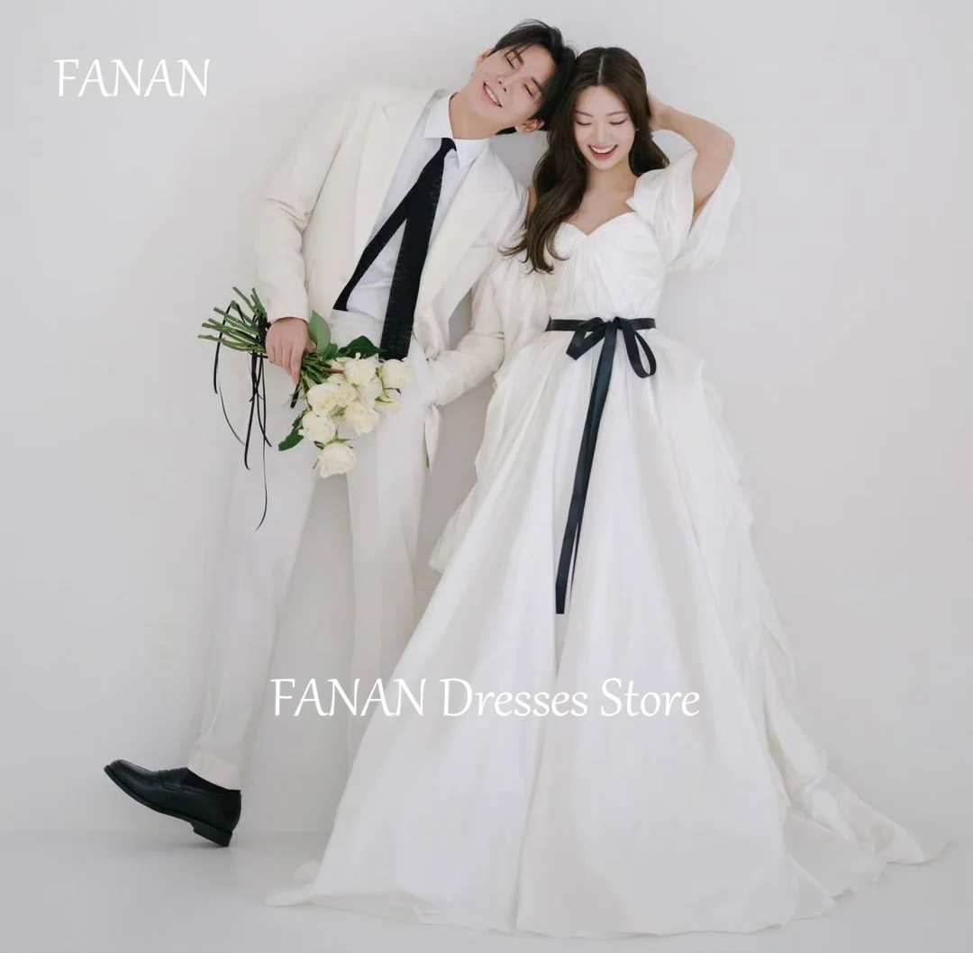 

FANAN Korea Sweetheart Ivory Short Sleeves Ruched Wedding Dresses 웨딩드레스 Satin A-Line Simple Custom Made Bride Gowns Plus Size