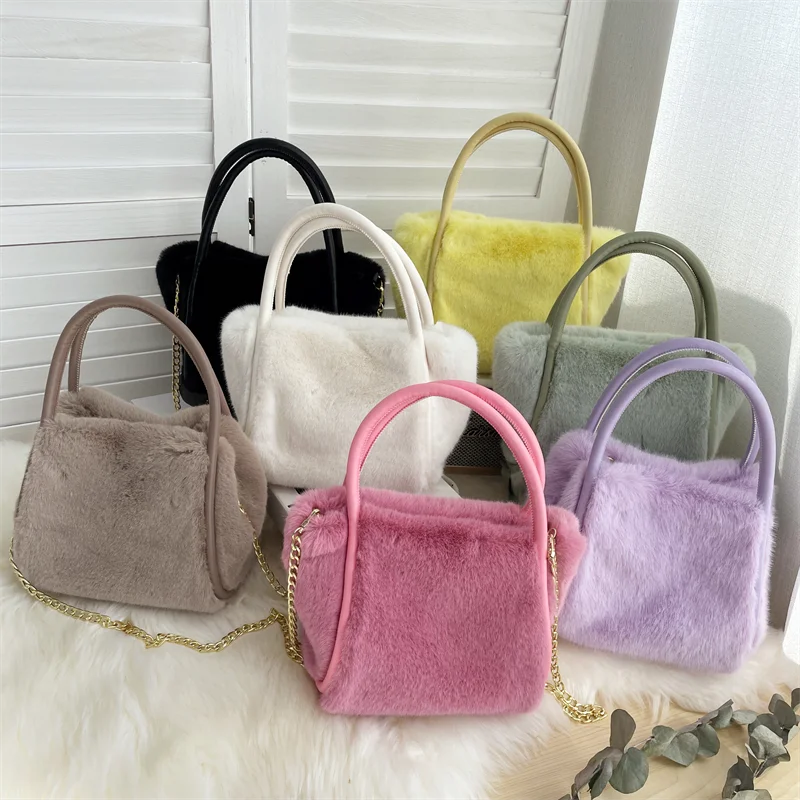 Winter New Women's Plush Bag Luxury Faux Fur Tote Bag High Quality Chain Design Can Cross Body Plush Fur Bag