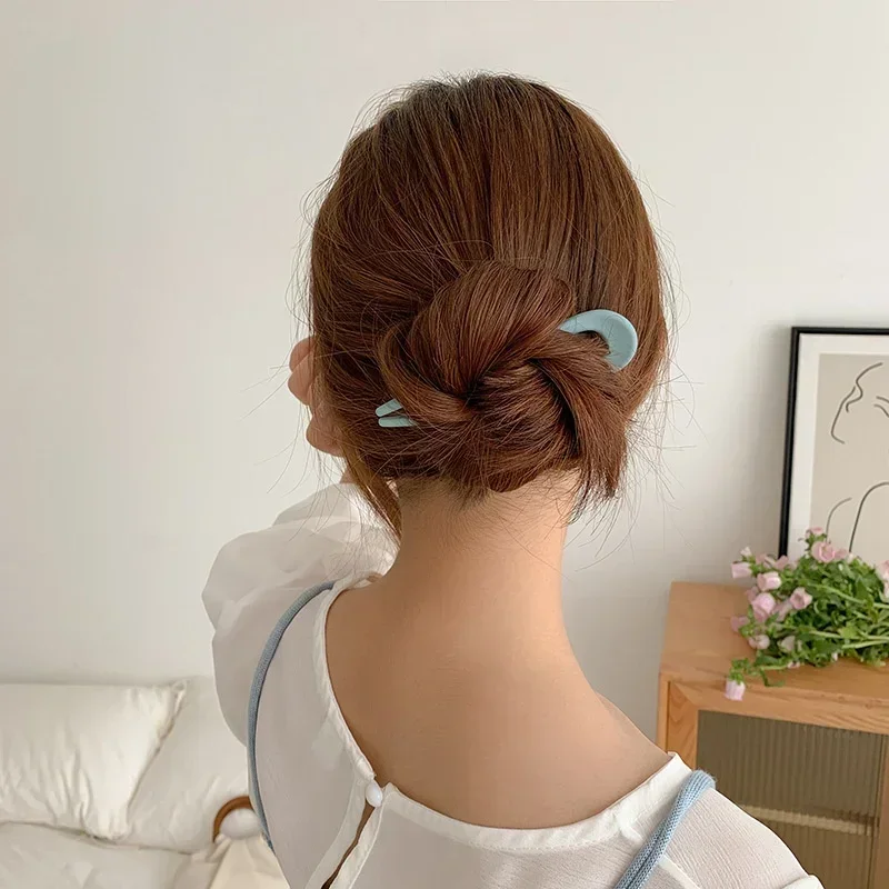 Fashion Candy Color Hair Sticks For Women Shell Hair Clip Pins 1pcs Minimalist U Shape Girls Hairpins Hair Bun Maker Headwear