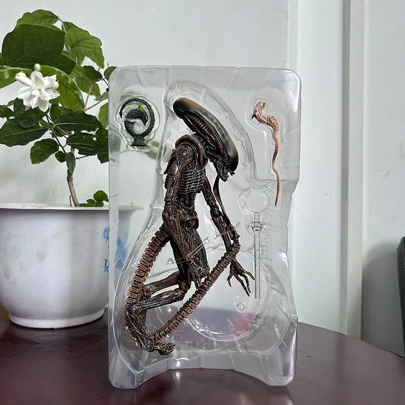 NECA Figure Alien Ultimate Edition Alien 3 Action Figure