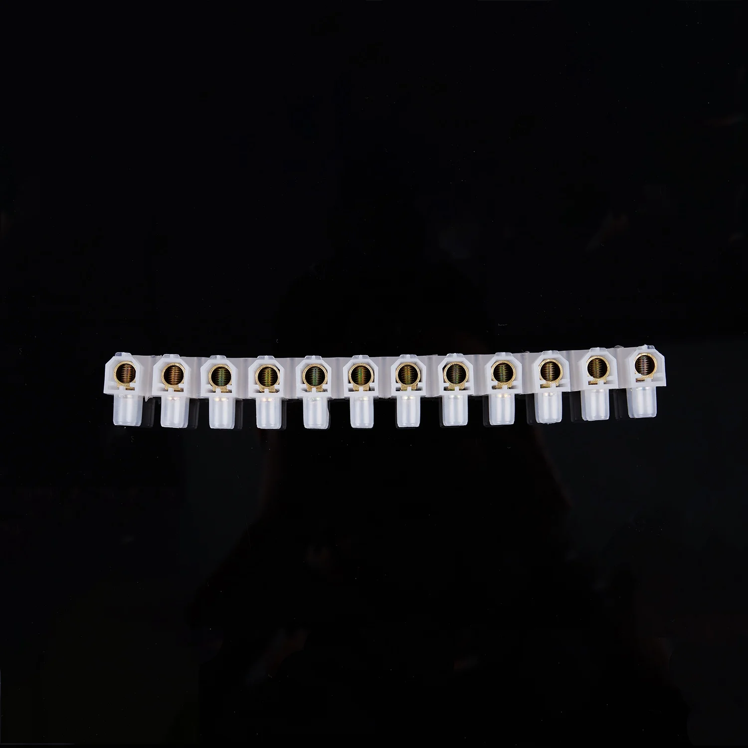 Hot sale 60 Amp-12 Way Strip Terminal Block Strip-Electrical Wire Connector Amp:60A Connector Block