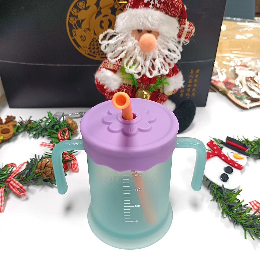 جديد 25 ° كوب مضاد لمدرب الأطفال المائل بمقابض، مق...