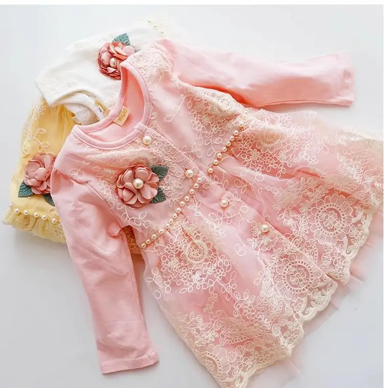 Baby outing clothes
