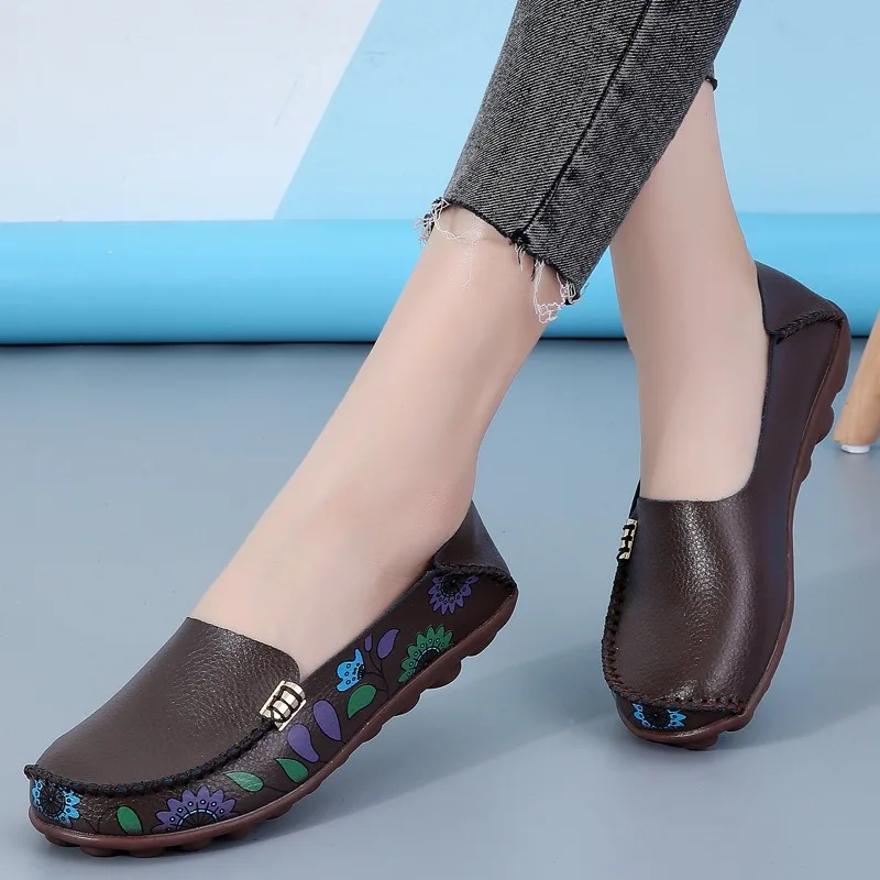 Women's Shoes Flowers Slip On Loafers For Round Flats Shoes Bottom Non Slip Casual Sandal Flat Shoes Hollow Out Maternity Shoes