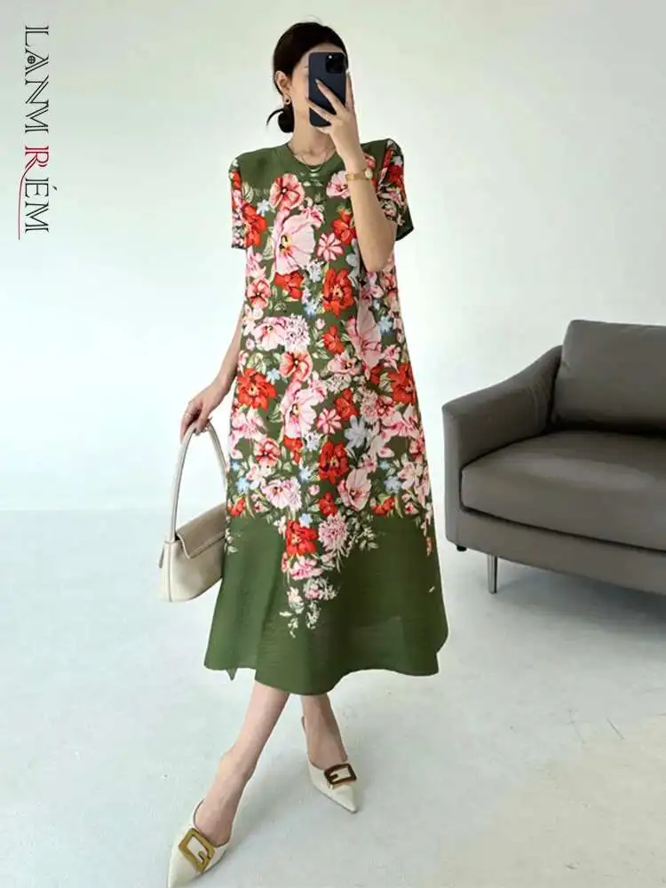 LANMREM Pleated Printting Blue Women's Dress Loose Casual Short Sleeve Elastic Summer Dresses 2025 New Chic Clothing 2DB3513