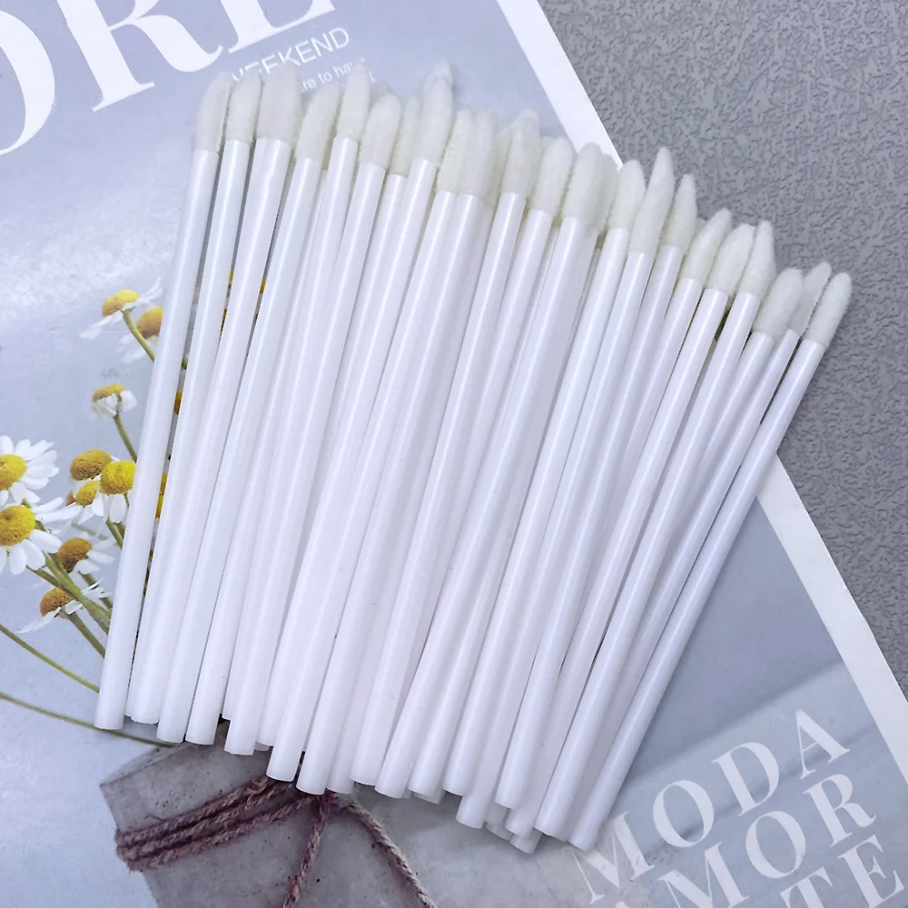 50/1000 PCS Disposable Lip Brush Women Accessories Wholesale Lipstick Gloss Wands Applicator Perfect Best Make Up Tool Hotting