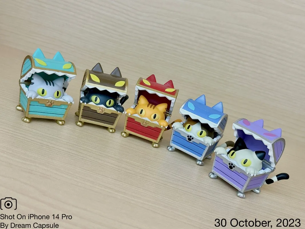 Set Complet De 4 Figurines Chat Japonaises - Capsule Toy (Gacha) - Multicolore - Année 2025 - Neuf