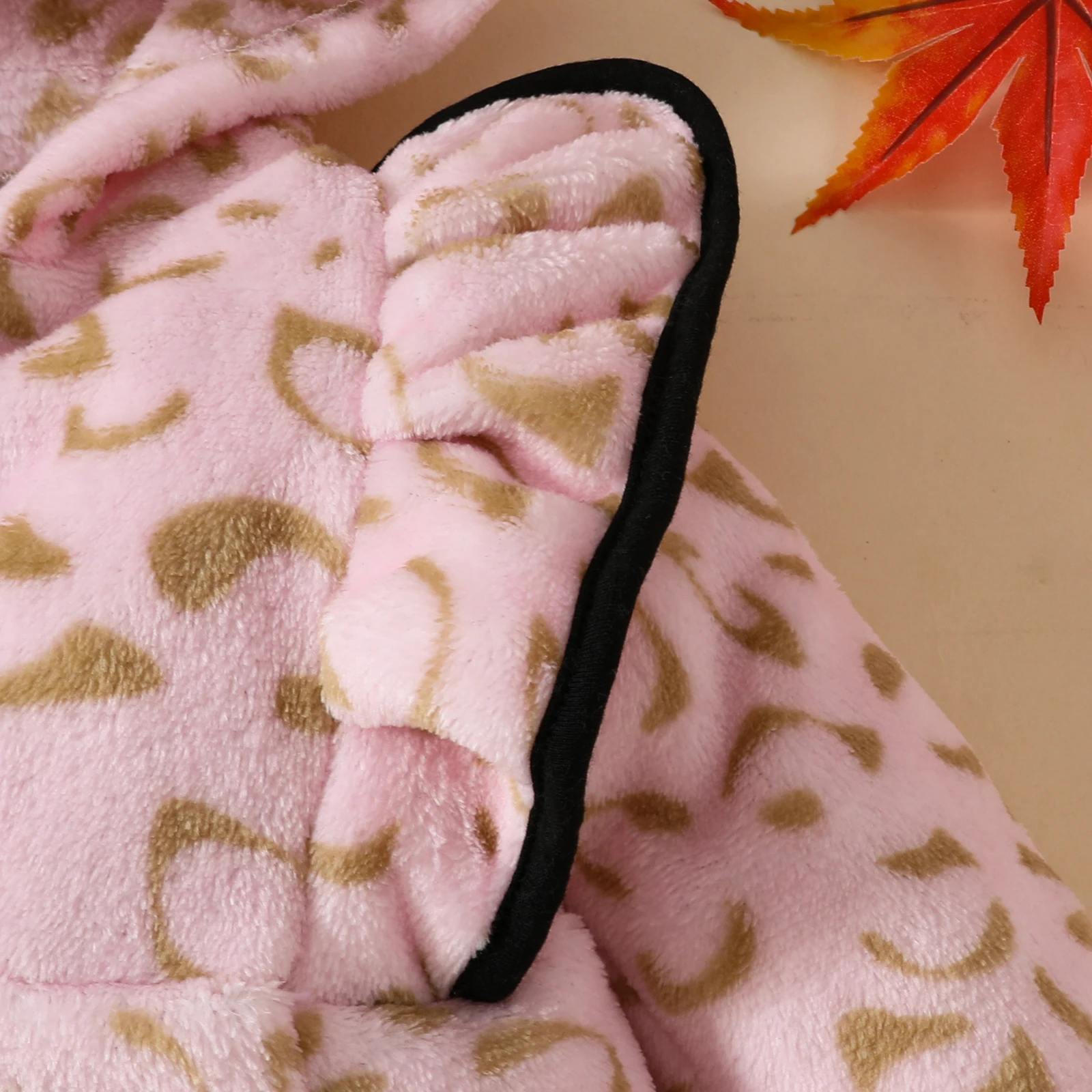 Autumn/Winter Baby girl lace hooded long-sleeved comfortable coat baby jacket baby coat children jacket