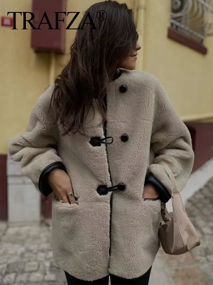 

TRAFZA Casual Fashion Female Long Sleeves Faux Fur Fleece Jacket Single-Breasted Warm Fur Coat Women Winter Street Loose Outwear