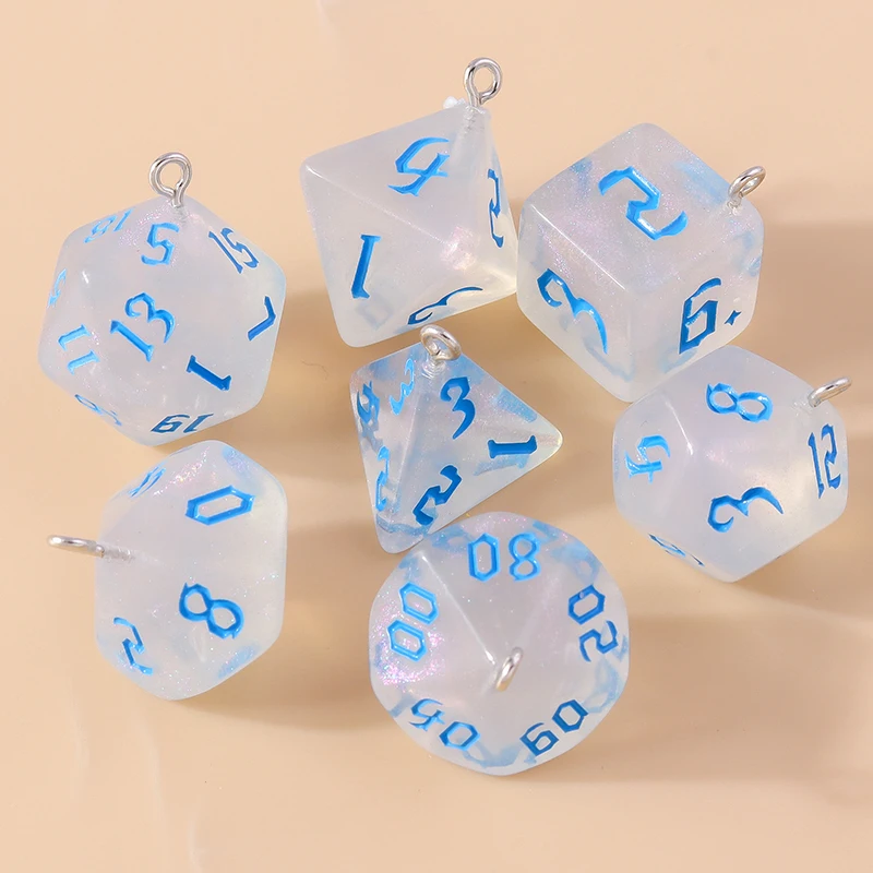 Leslie 7-teiliges Set Bunte Acryl-Würfel-Anhänger, Spierelemente, Mehrseitige Digitale Würfel-Charms, Tragbare Spielzeuge für DND RPG TRPG Spiele – Detail 17