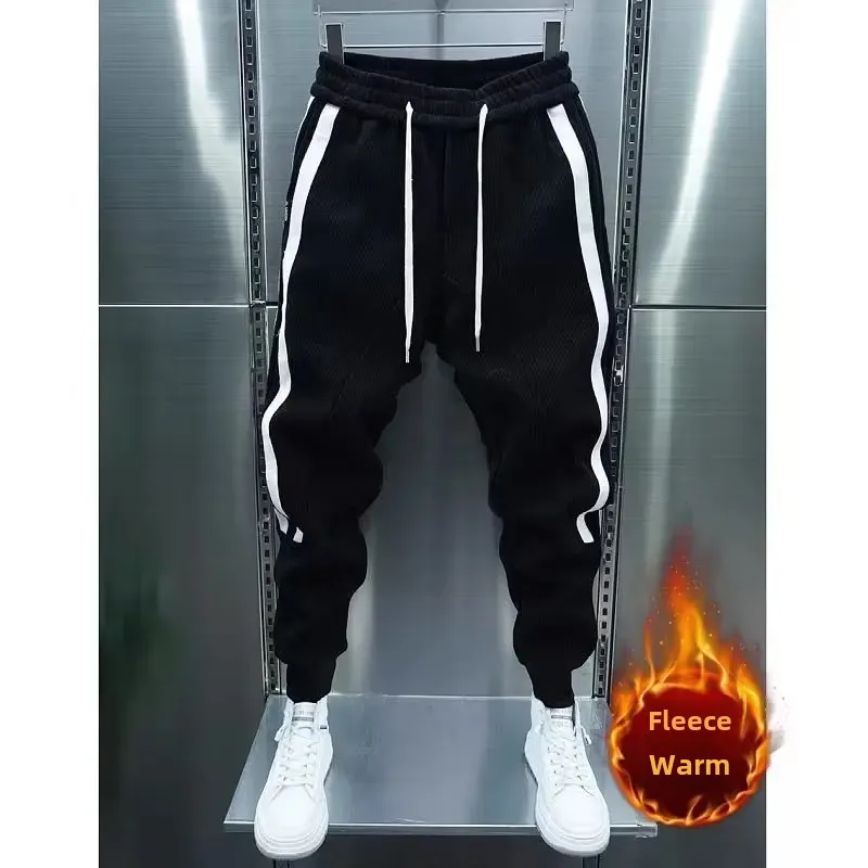 Black color fleece-lined