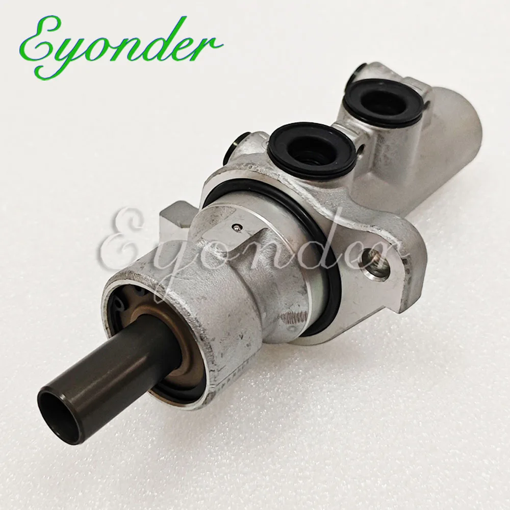 Brake Master Cylinder 93743542 93743543 4817790 for Chevrolet Captiva C100 2006-2010 Aveo Camaro Cadillac Seville Opel Antara