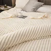 A pure white blanket, simple polyester rectangular, skin friendly, comfortable nap blanket suitable for all seasons 2