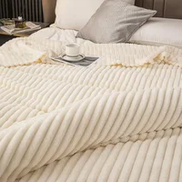 A pure white blanket, simple polyester rectangular, skin friendly, comfortable nap blanket suitable for all seasons 2