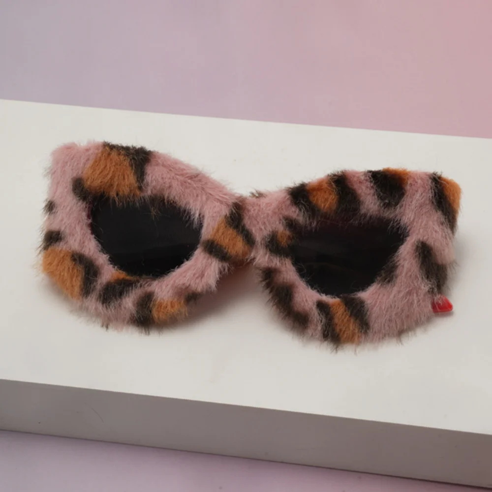 Fluffy Cat Eye Sunglasses Funny Birthday Party Shades Glasses Brand Designer PC Frame Eyewear Plush Winter Glasses