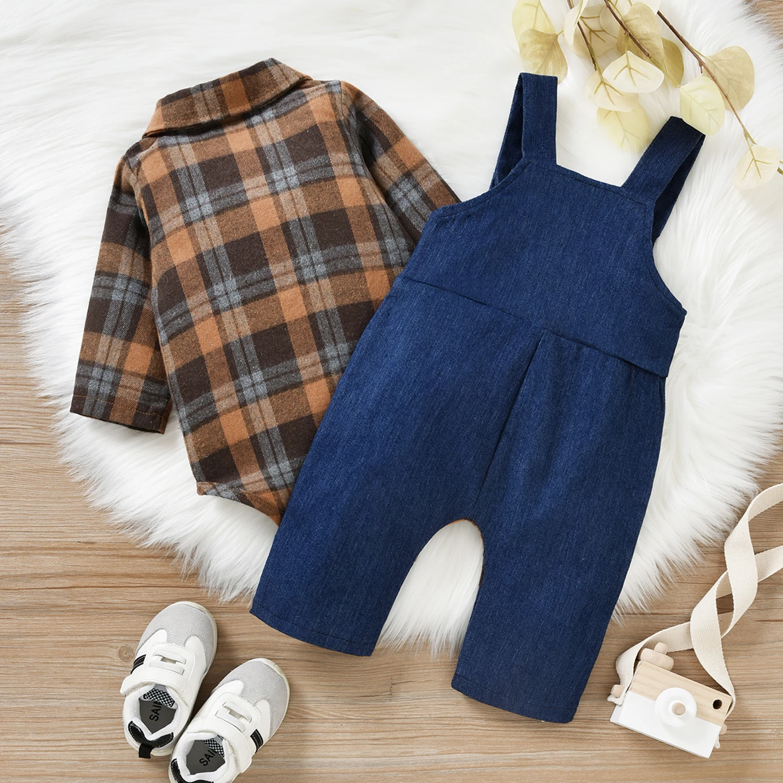 Baby Boys Plaid Romper & Overalls Set 3