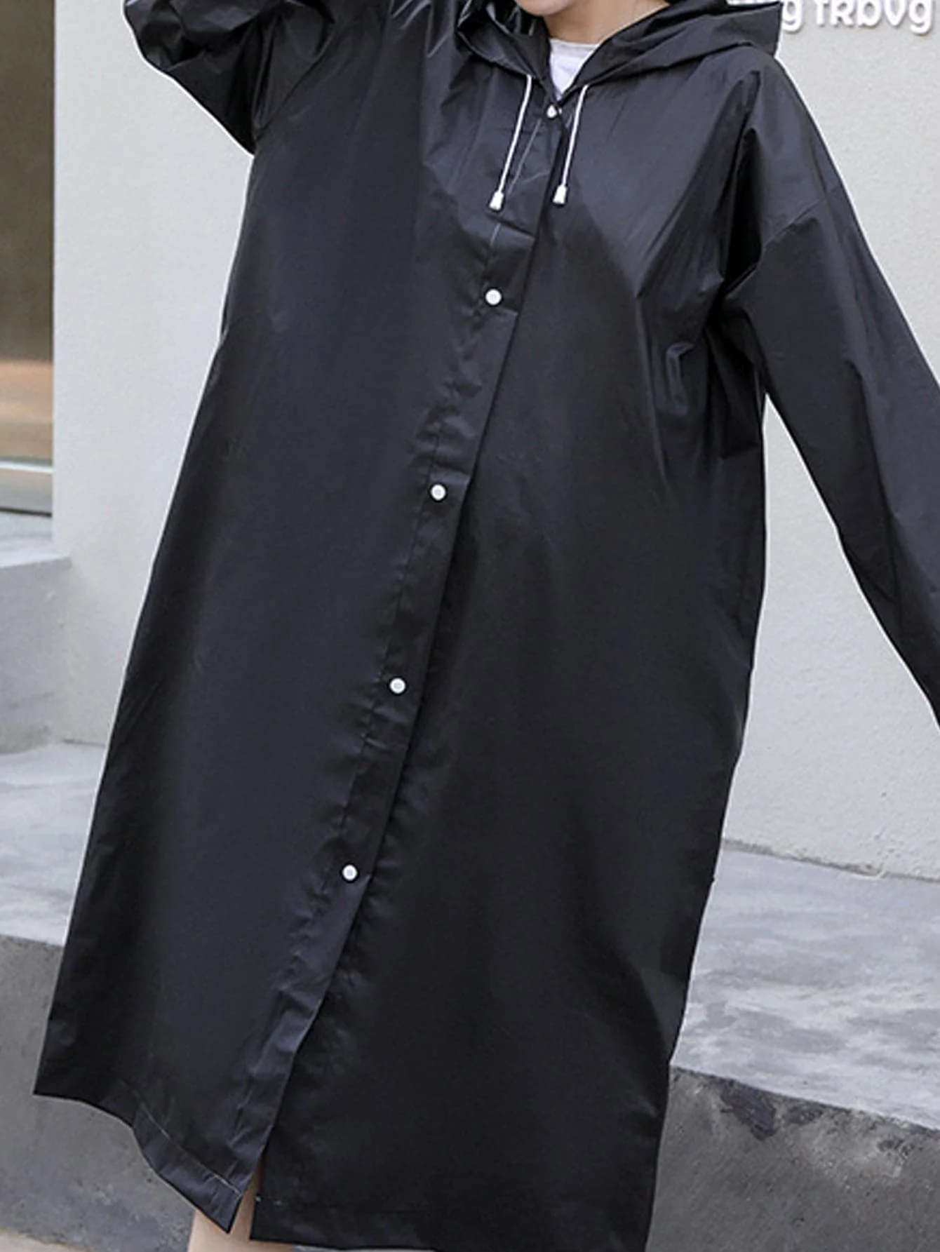 Adult men and women thickened non-disposable one-piece raincoat outdoor travel protection lightweight poncho raincoat poncho