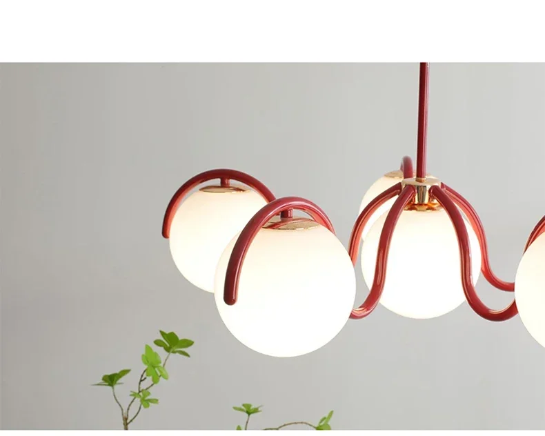 Lampe suspendue en situation intérieure