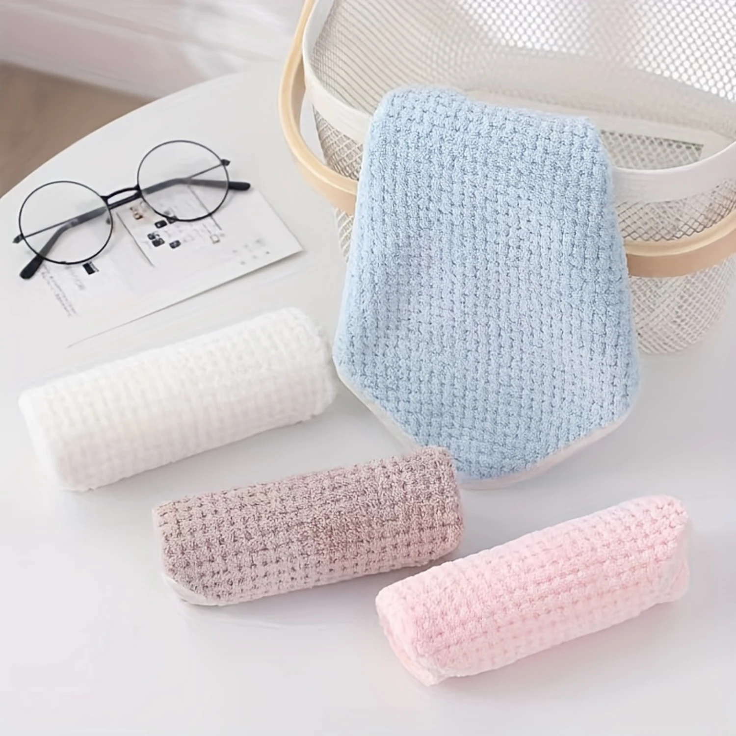Soft Coral Fleece Fingertip Towels Set