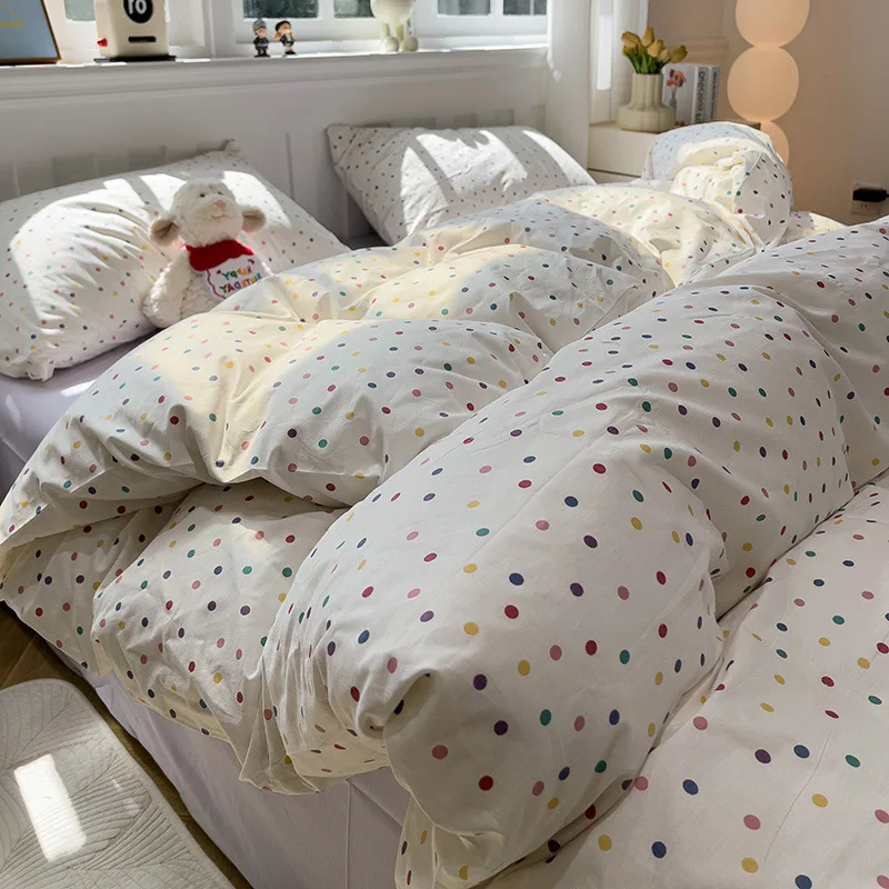 Class A Simple Striped Check Bedding Set Home Dormitory Skin friendly Quilt Kit for Students Nordic Bedclothes for all seasons