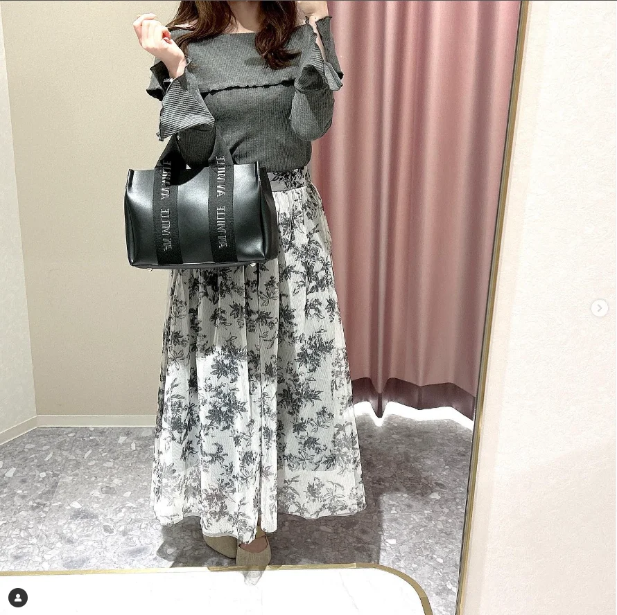 Elegant Woman Off-Shoulder Lapel Knitwear 2023 Early Autumn New Office Pullover Long Bell Sleeve Slim Fit Knitted Tops Ladies
