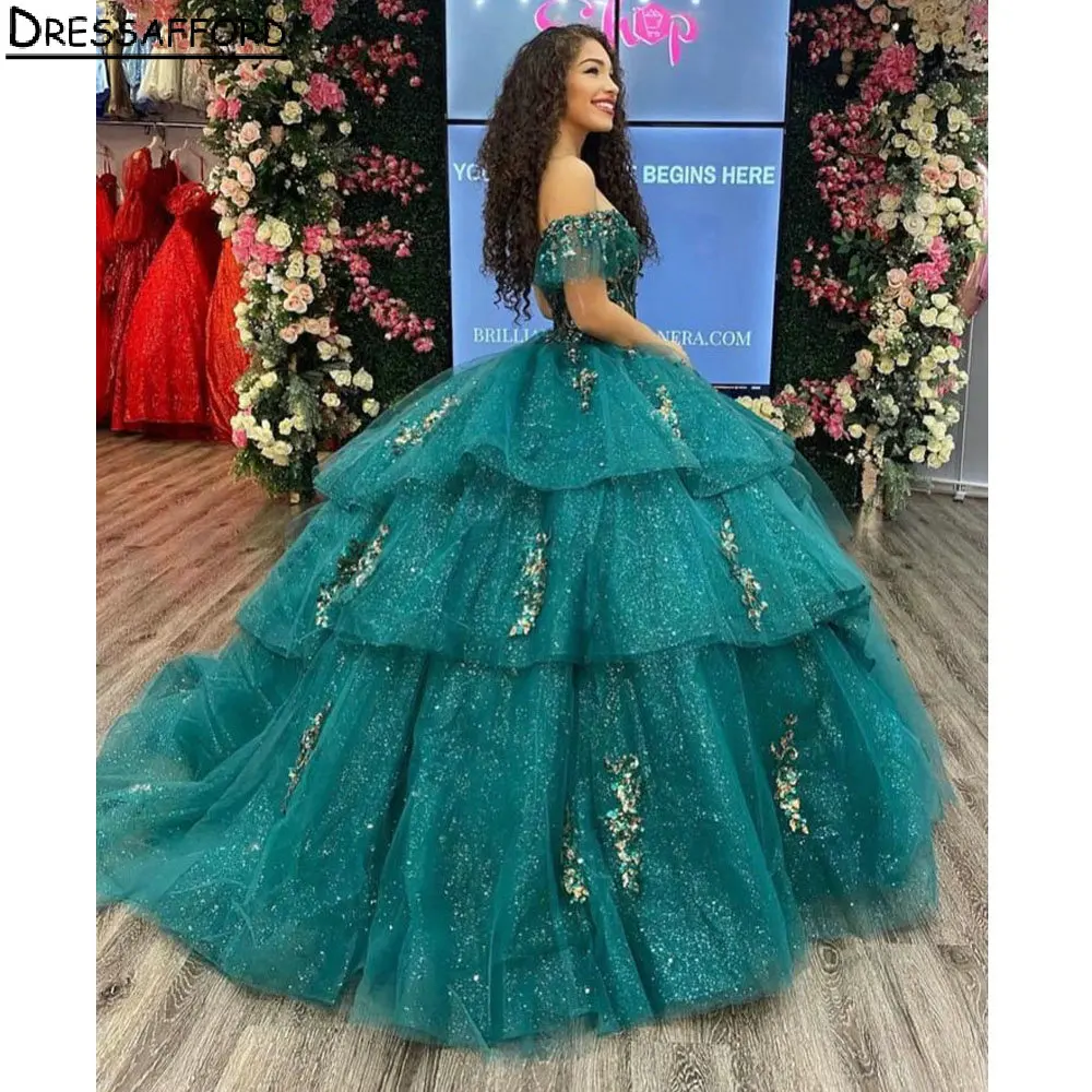 

Изумрудно-зеленое Бисероплетение Кристалл оборки платье для Quinceanera бальное платье с открытыми плечами Золотая аппликация корсет Vestidos De Quinceañera