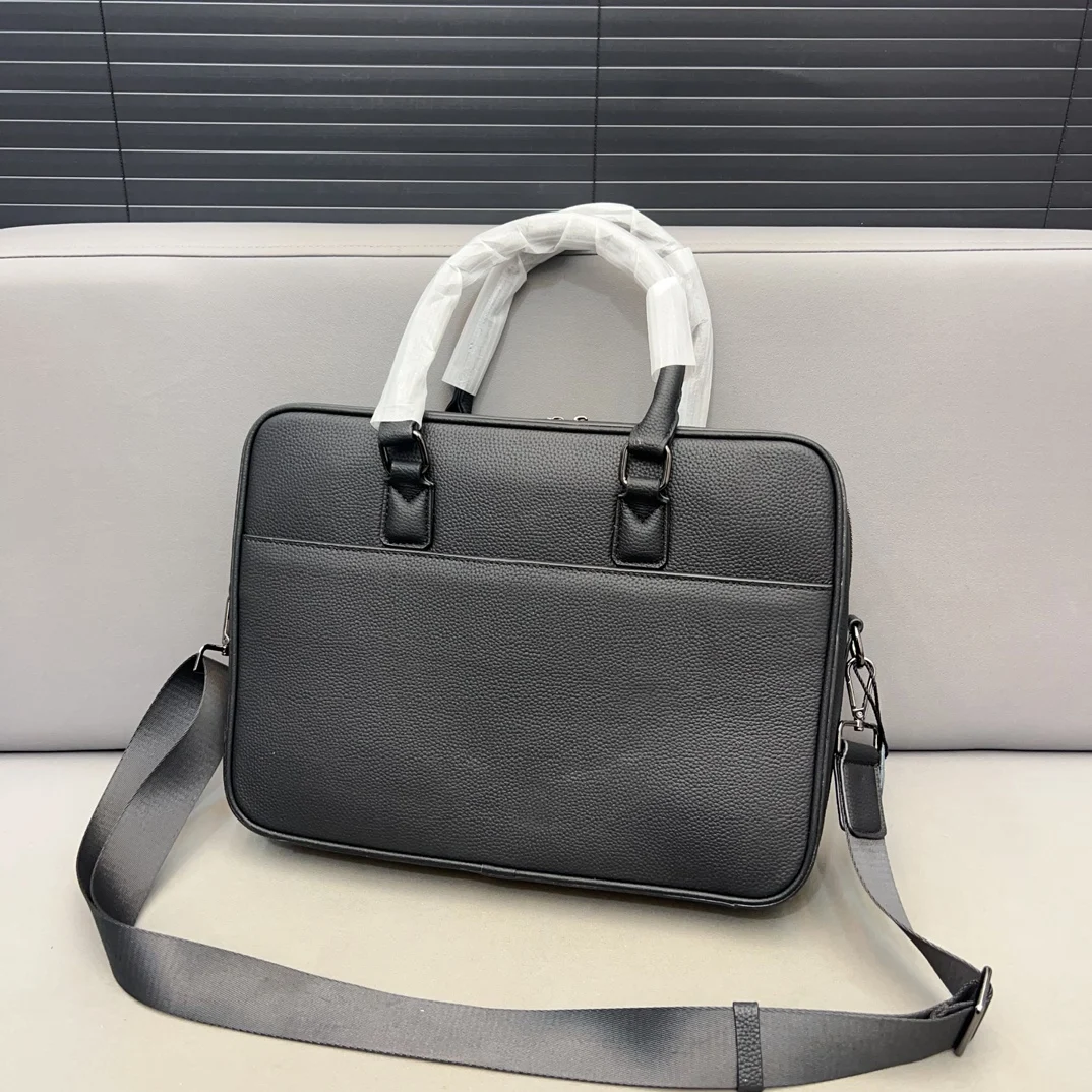 Luxury B Style Briefcase Bag Fashion Design Business Causal Men Leather Shoulder Handbag Men's Cowhide Large Capacity Handbag