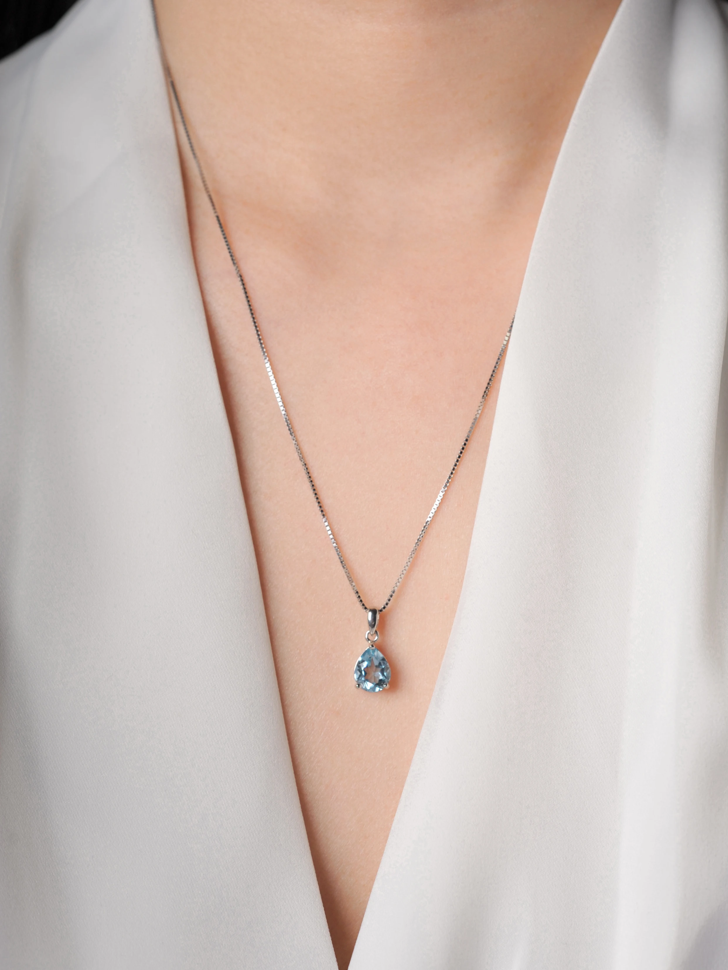 POTIY Birnenförmiger Anhänger mit 2 Karat Himmelblauem Topas, Citrin, Granat und Amethyst, ohne Kette, 925er Sterlingsilber, Geburtsstein-Geschenk für Sie – Detail 12