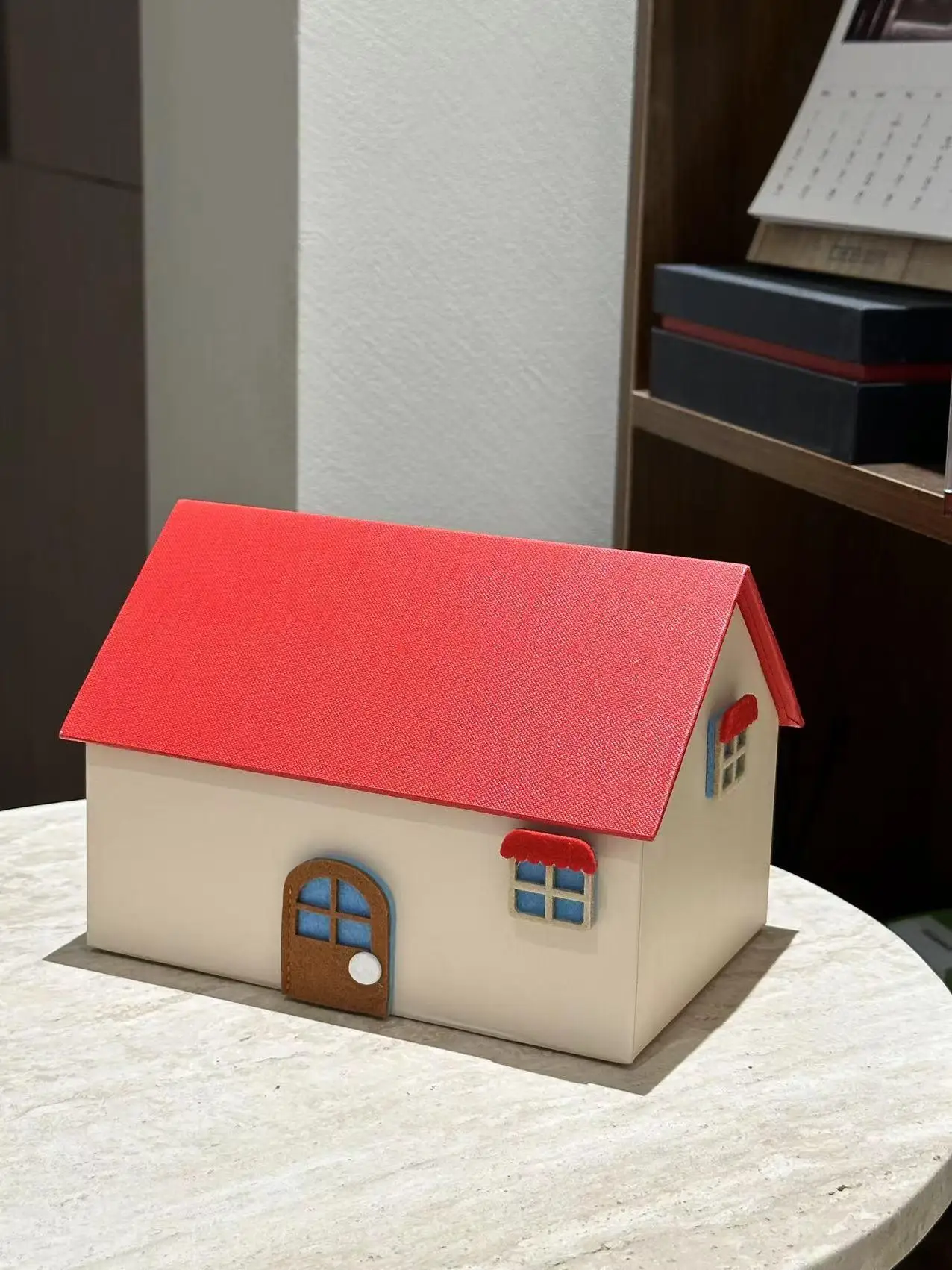 Living Room Cartoon Tissue Box Holder Creative Cute Storage Decorative Piece Home Use Napkin Box Hard Paperboard Material