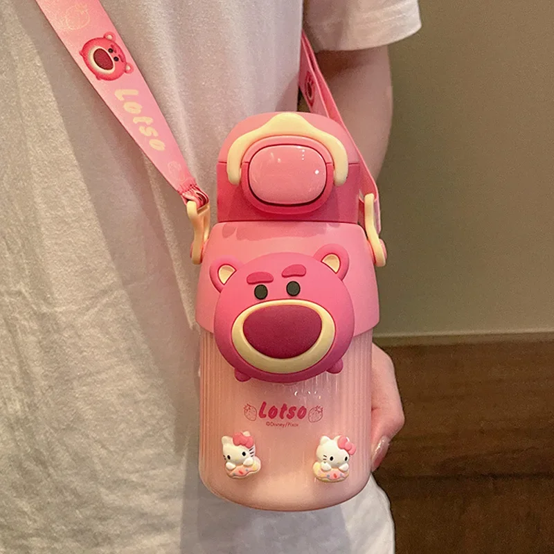 

Миска для воды Lotso с розовым медведем, Высококачественная пластиковая летняя миска из тритана для девочек, милая и портативная Студенческая миска из мультфильма «Дисней»