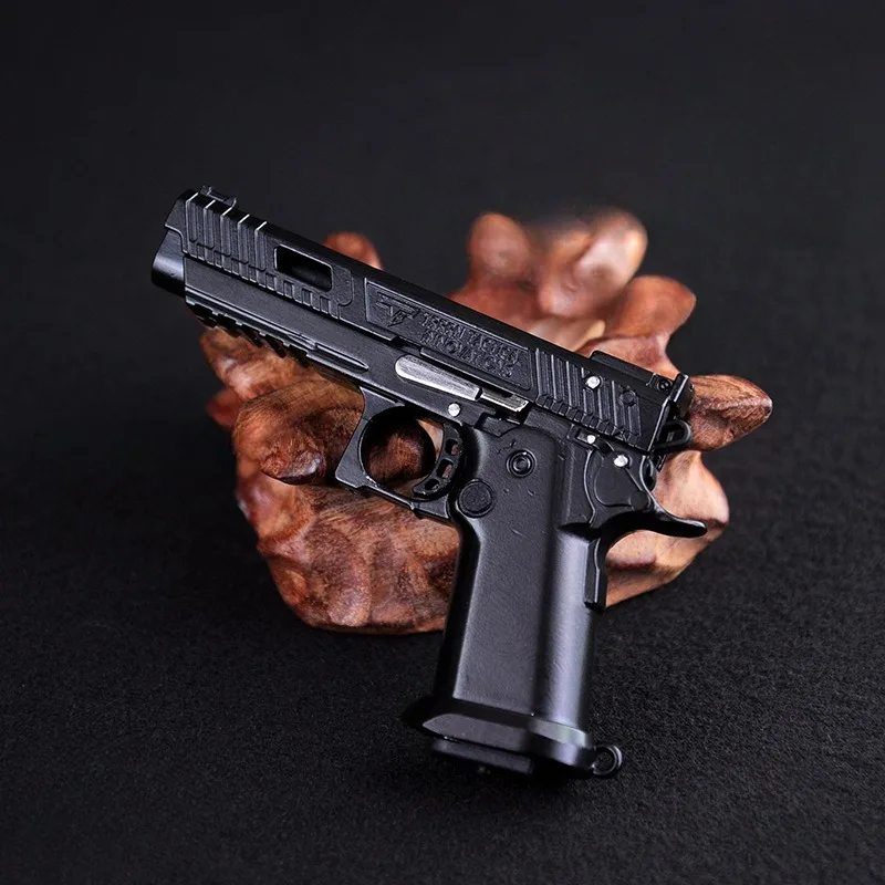 1:3 Mini TTI Pistol Model Alloy Fake Gun Keychain Detachable Collection Bag Pendants Fidget Toy for Adult Toy Gift 2