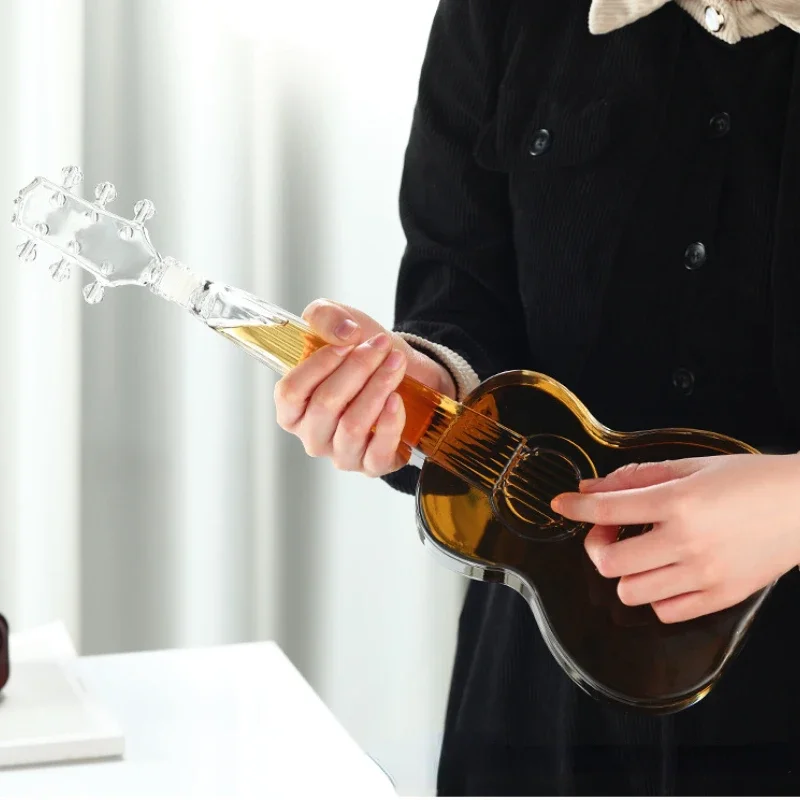 High Borosilicate Glass Wine Bottle Guitar Violin Decanter Wine Set Thickened Transparent Craft Decanter Bottle Decoration wine aerator decanter