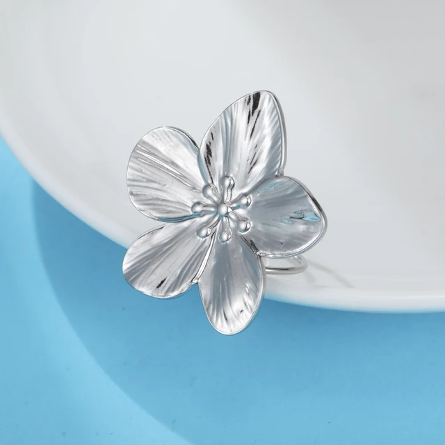 Grands anneaux à fleurs en métal en acier inoxydable pour femmes, plaqué or, Vintage, ouvert, mode élégante, étanche, bijoux de doigt, cadeaux