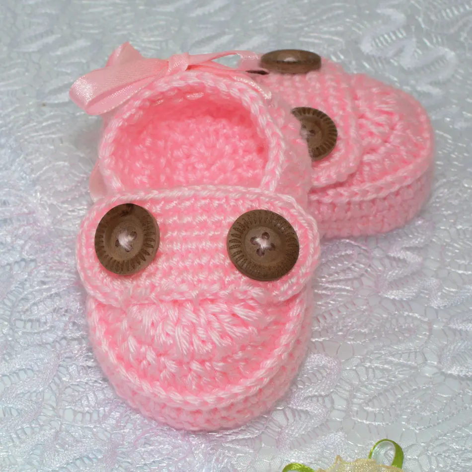 Handmade crochet Crochet knitted baby shoes, sandals garden shoes, newborn baby gifts