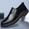 2025 Autumn Men New Shoes British style outdoor casual Leather shoes Fashion antislip soft soled male shoe Business Comfort Flat