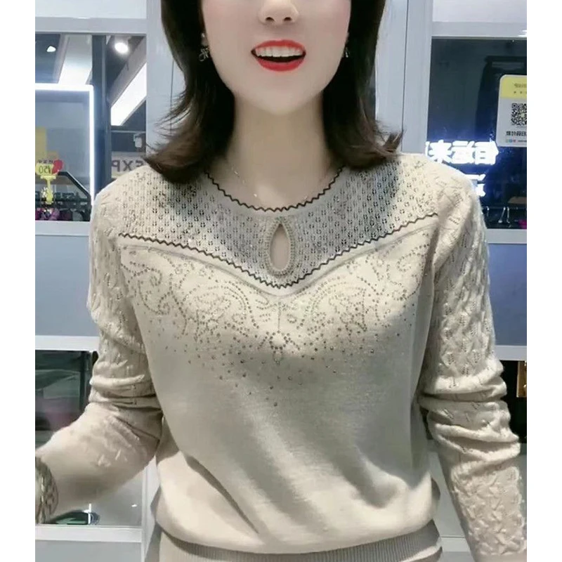 Autumn Winter New Diamonds Hollow Out Sweaters Ladies Loose Casual Knitting Pullover Top Women Oversized Jumpers Female Clothes
