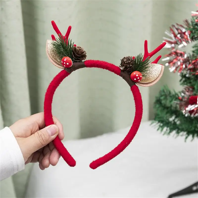 Description Picture 4 of itemChristmas Headband Reindeer Antlers Horn Flower Hair Band Clasp Headwear for Kids Adult New Year Navidad Party Halloween Cosplay