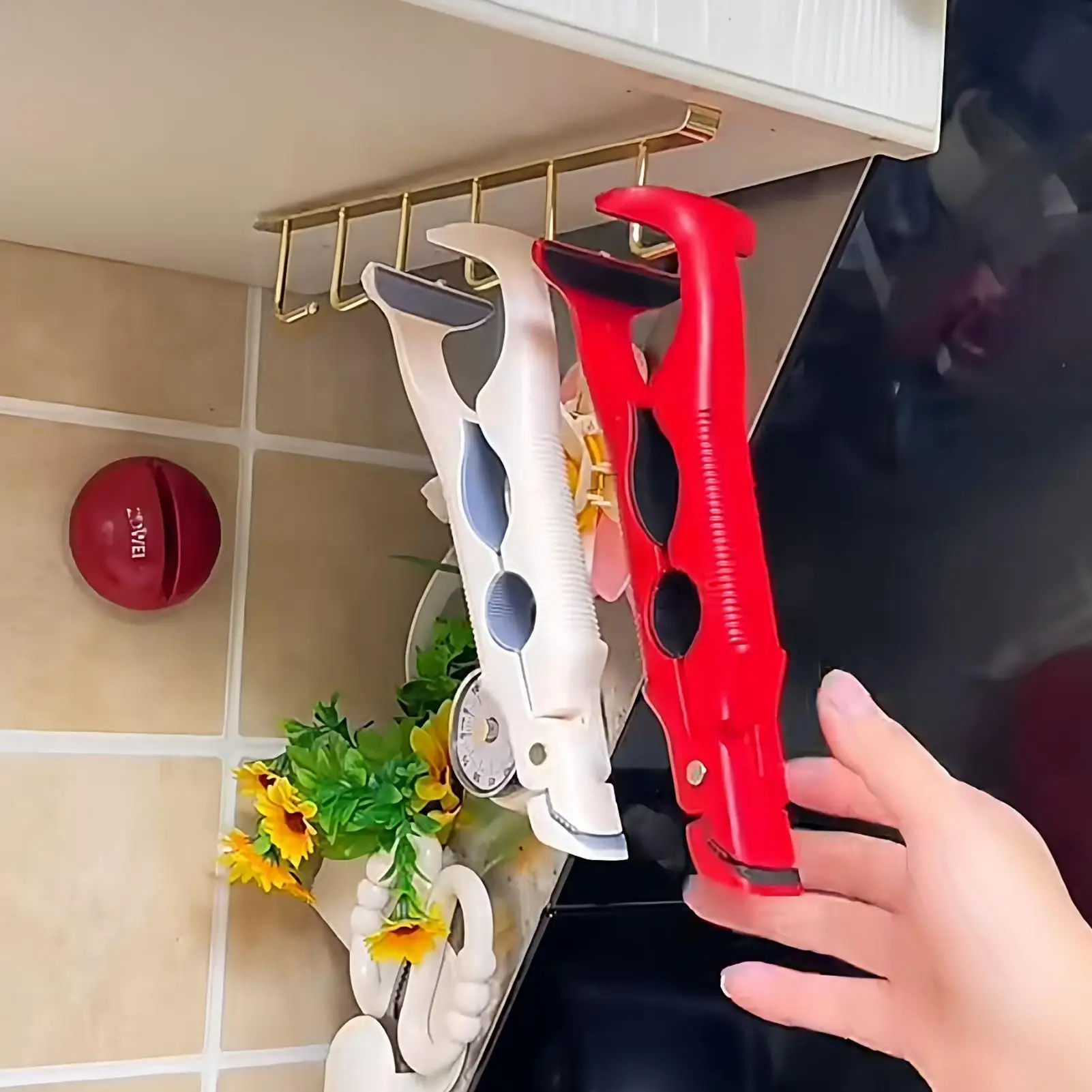 Hot Plate Gripper Ergonomic Handle Tongs Hot Bowl Plate Clips Bottle Opener For Microwave Oven Kitchen Stove Top Grill Baking