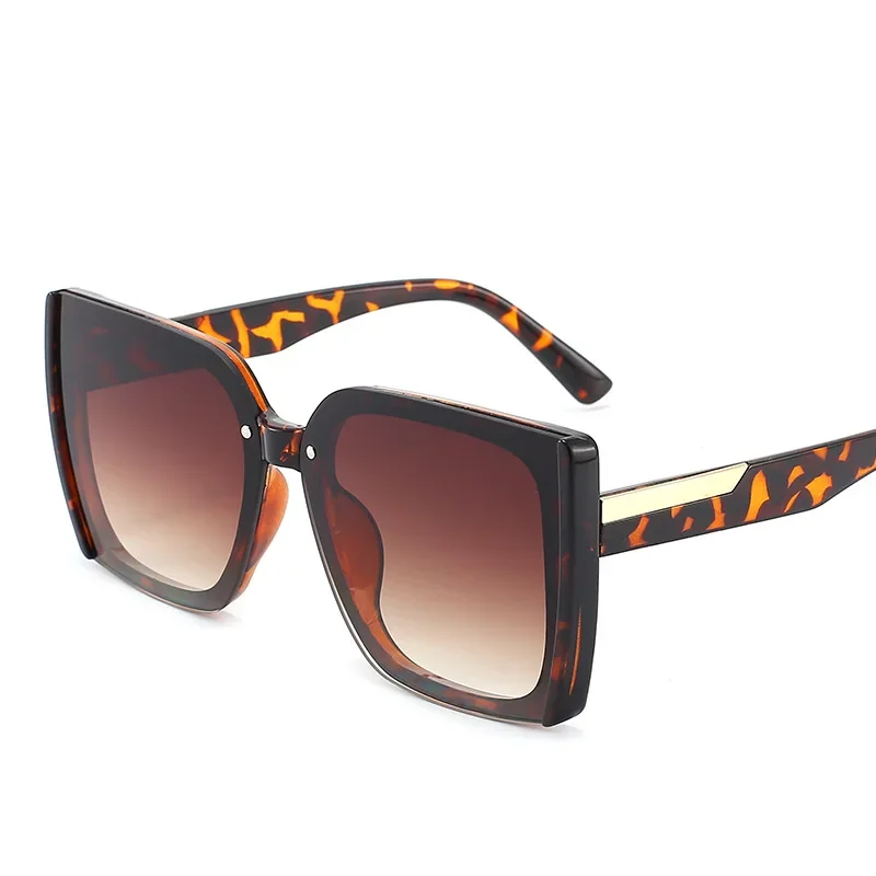 

Fashion Trend Retro Square Sunglasses New Net Red with The Same Personalized UV Protective Sunglasses