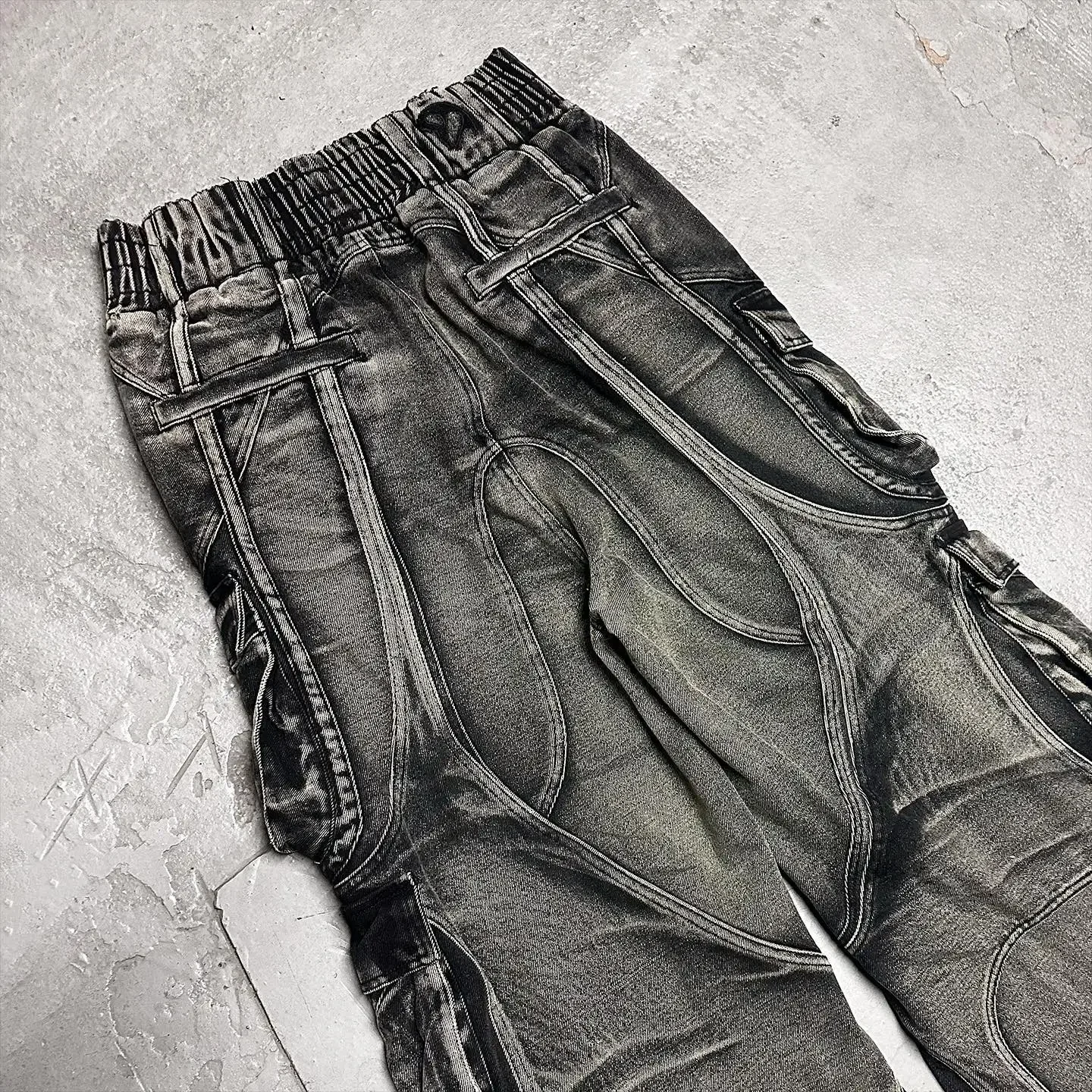 

Y2K Jeans Streetwear Men Punk Retro Hip Hop Harajuku Black Gray Pants MultiPocket Washed Distressed High Waist Baggy Trousers