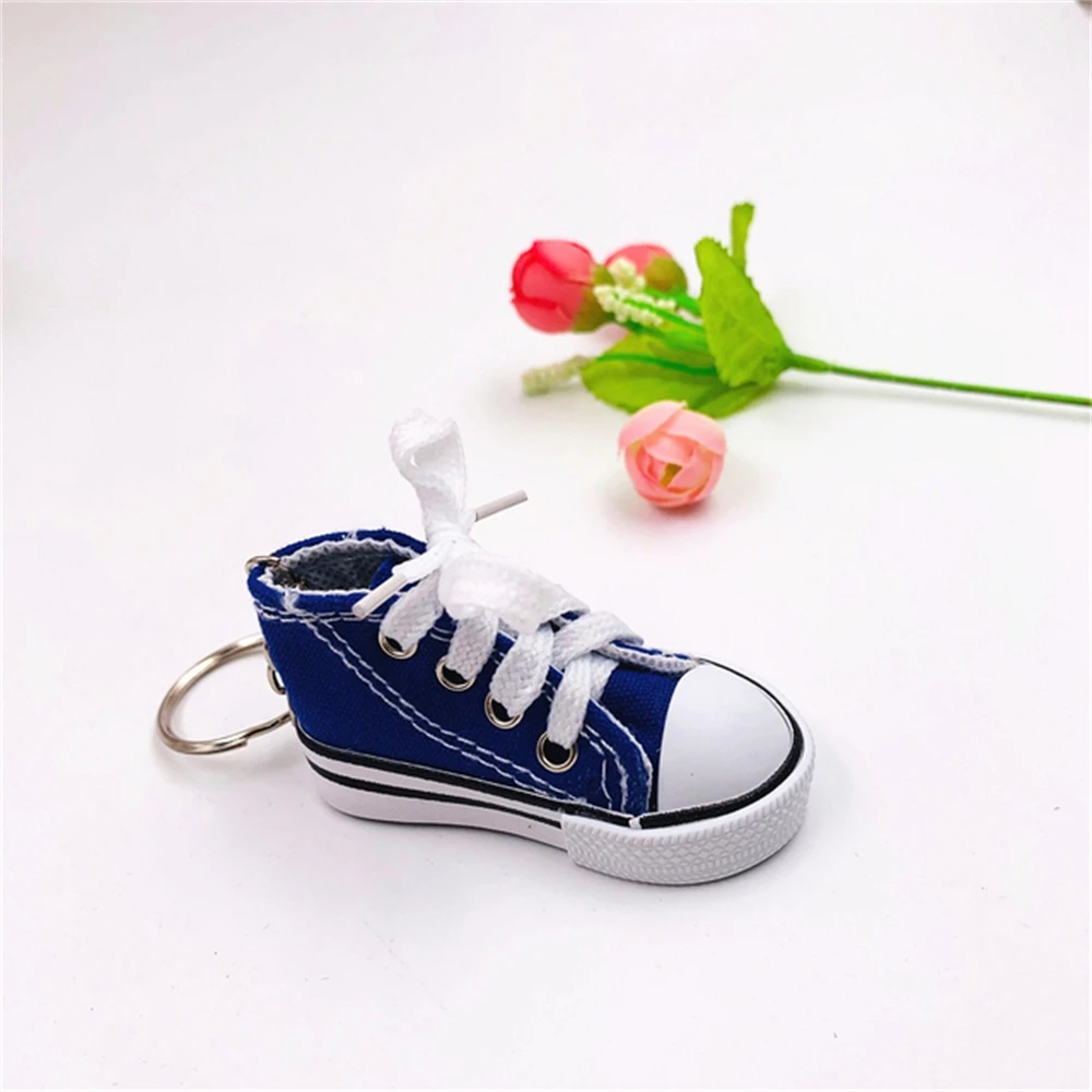 Cute Mini Shoe Keychain – 3D Clog Charm, Pink & Light Blue, Fun Gift For Kids & Adults