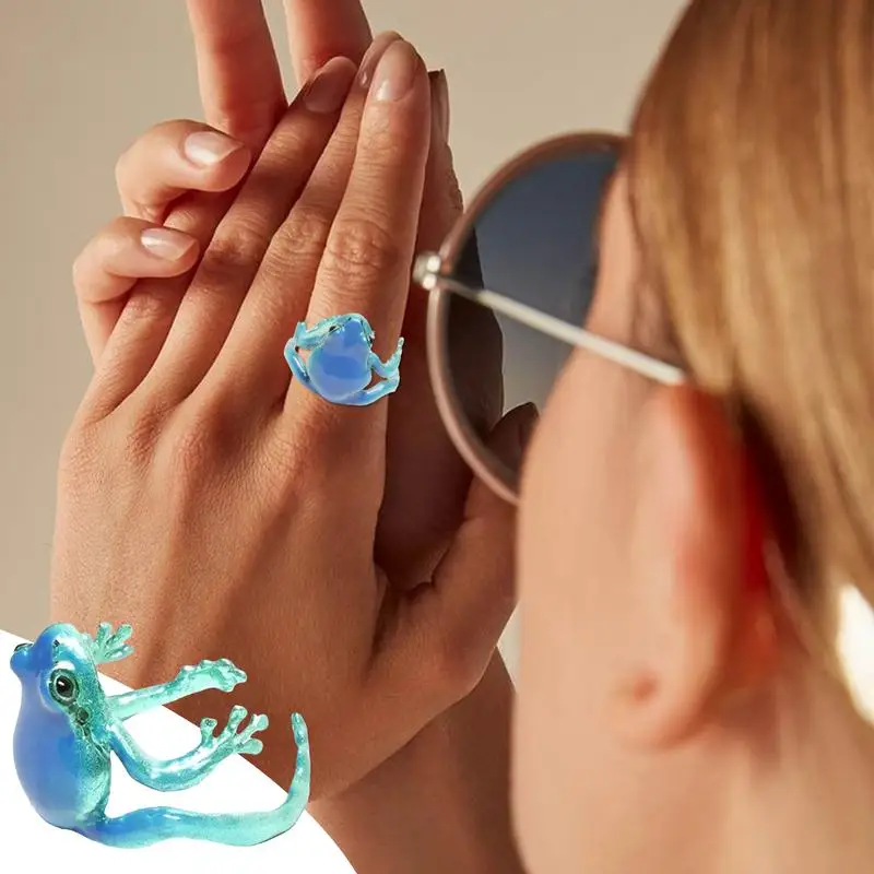 Рисунок 4 - Ювелирные изделия в виде лягушки