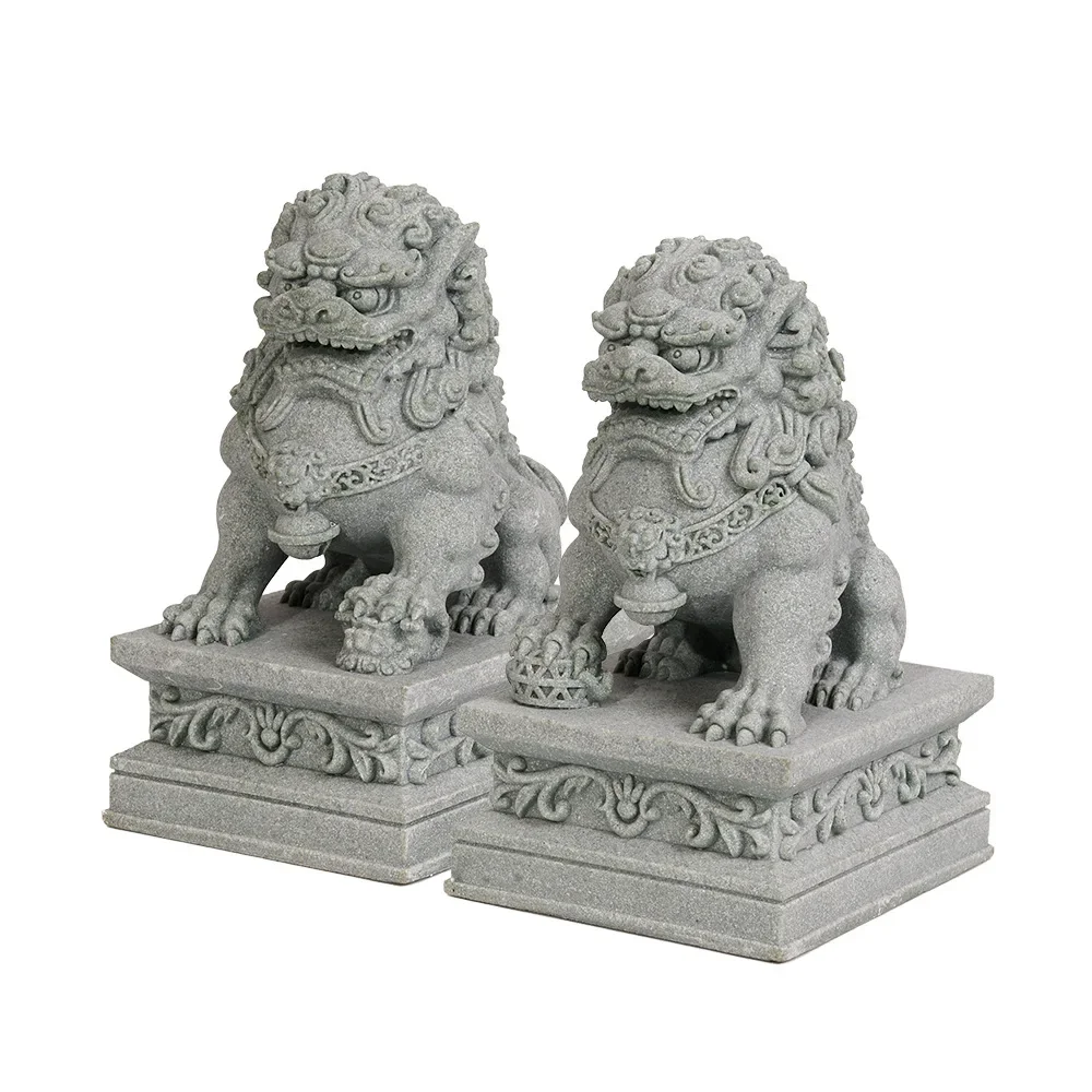 A pair of lucky and wealthy stone carvings of lions, Chinese feng shui qilin ornaments, home bar ornaments, desktop mascots
