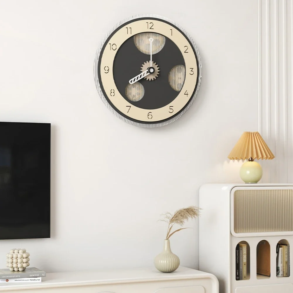 

Net celebrity cream wind free punching clock wall clock living room fashion 2023 new creative clock simple atmosphere wall watch