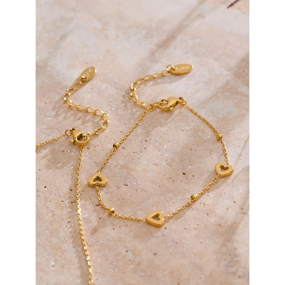 Yhpup Stainless Steel Heart Necklace