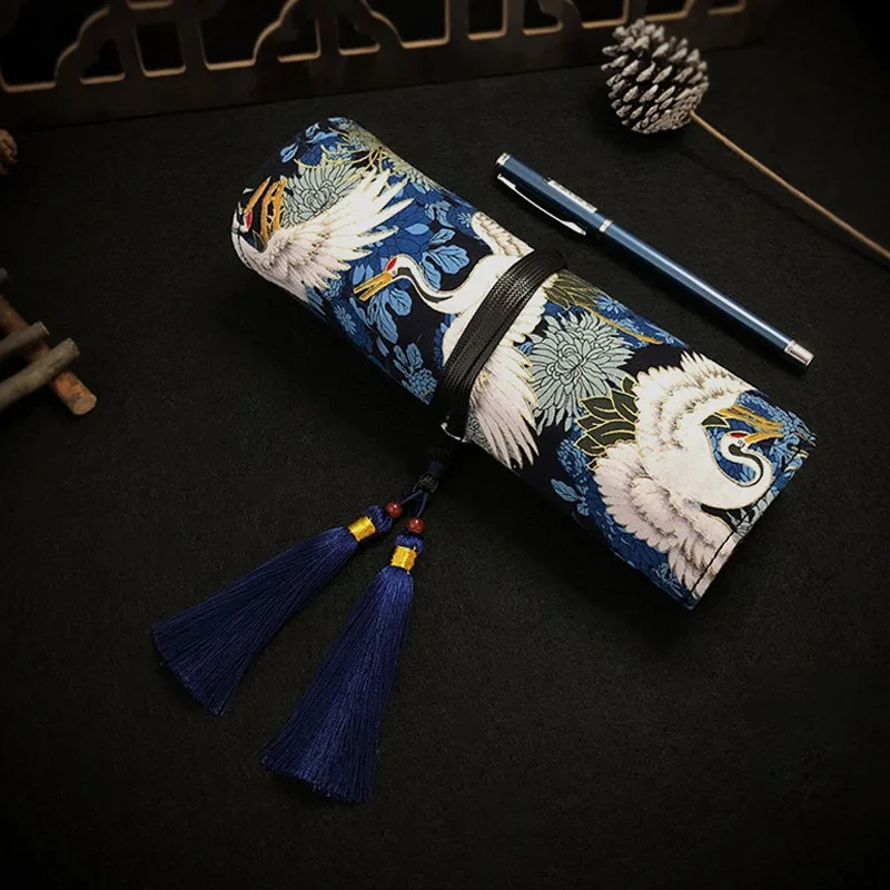 빈티지 크레인 패턴 롤업 연필 케이스 학생 및 예술가를 위한 태슬 장식이 있는 대용량 펜 커튼 문구 가방
