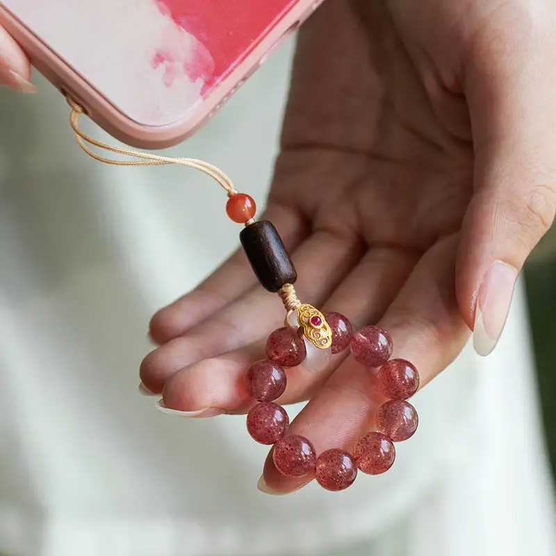 

Natural Strawberry Crystal Mobile Phone Pendant Ring Hanging Rope Short Anti Loss USB Drive Pendant Antique Mobile Phone Pendant