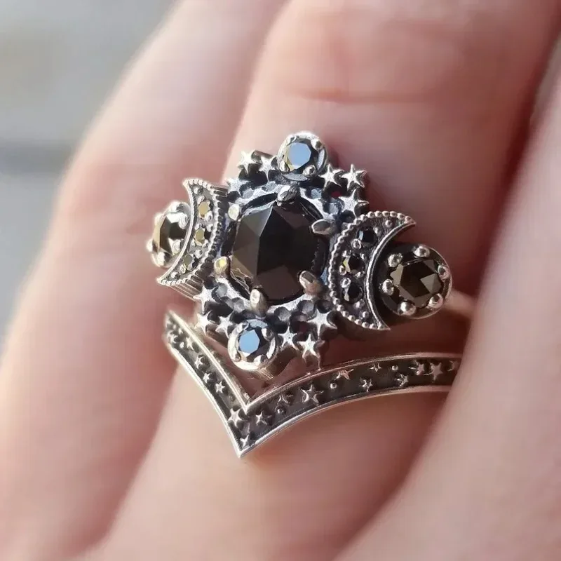 Fashionable Cosmic Gothic Universe Moon Metal Ring for Women Creative Vintage Pentagram Black Crystal Zirconia Rings Jewelry