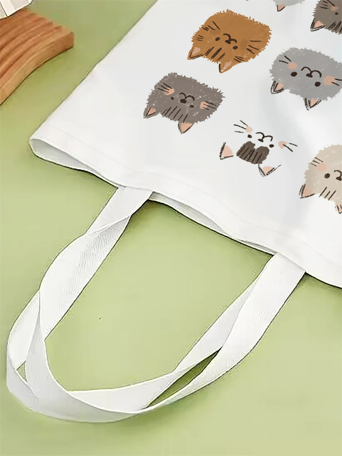1 piece, cartoon cat pattern handbag, reusable fashionable handbag, multifunctional handbag, printed canvas shopping bag