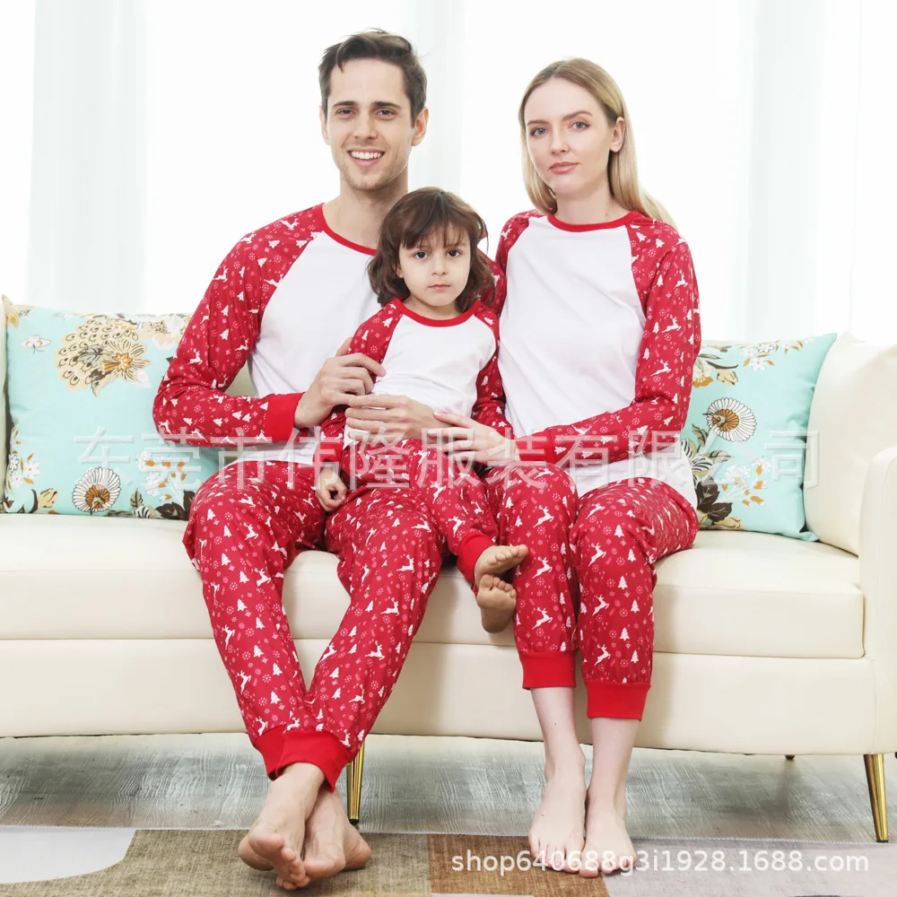 

Printed family Europe and the United States pajamas set baby boys and girls Women's clothing Men's Christmas family clothes